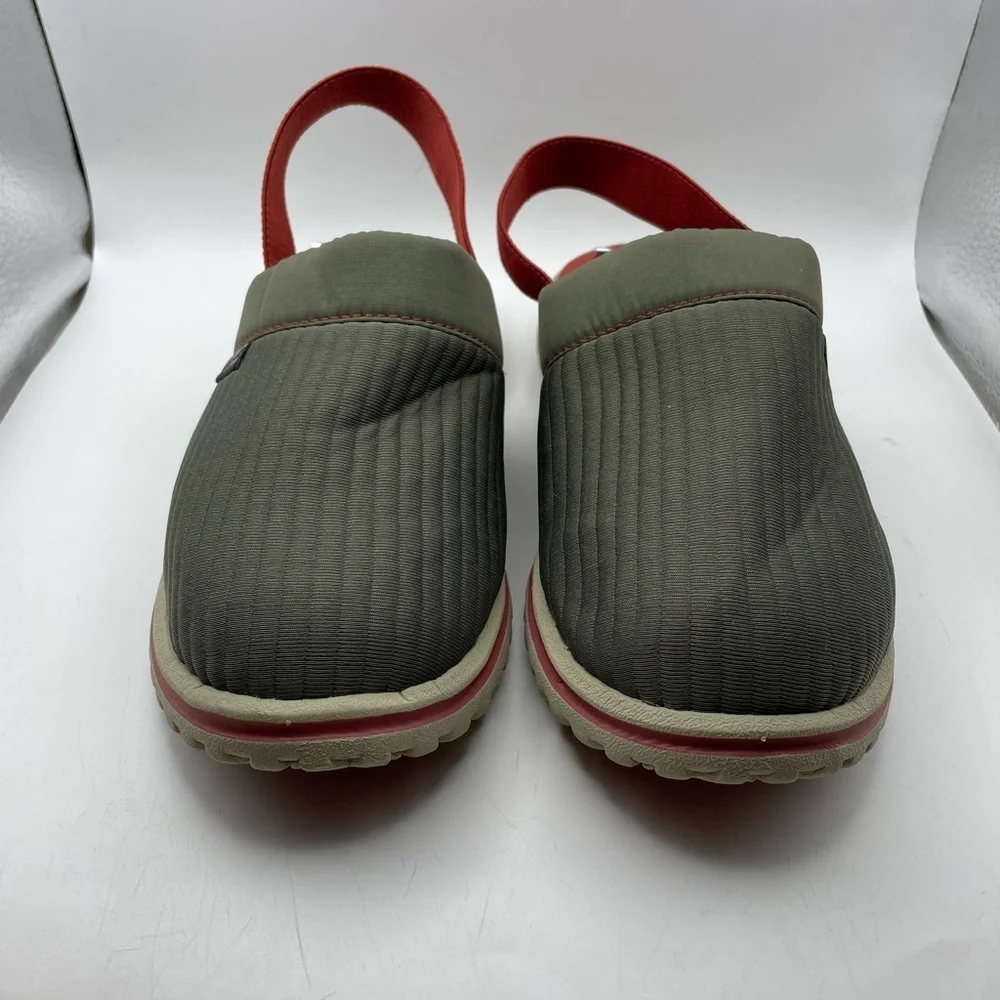 L.L Bean Airlight boys green mules size 3-4